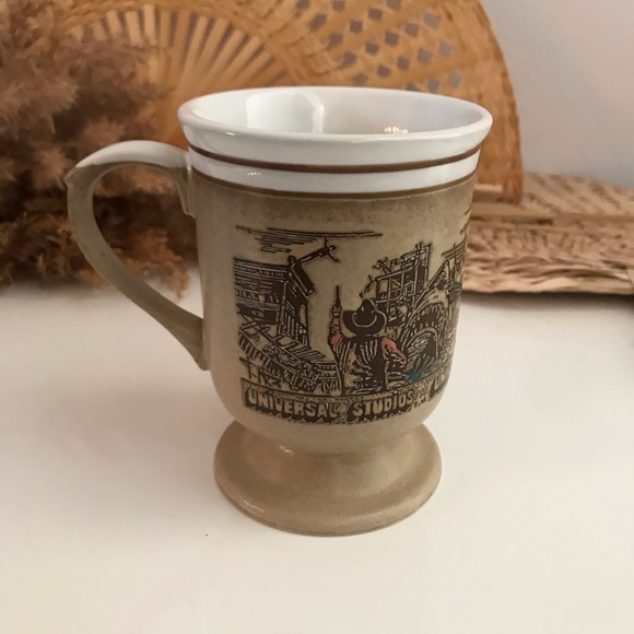 Vintage Universal Studios Mug - Picture 3 of 11